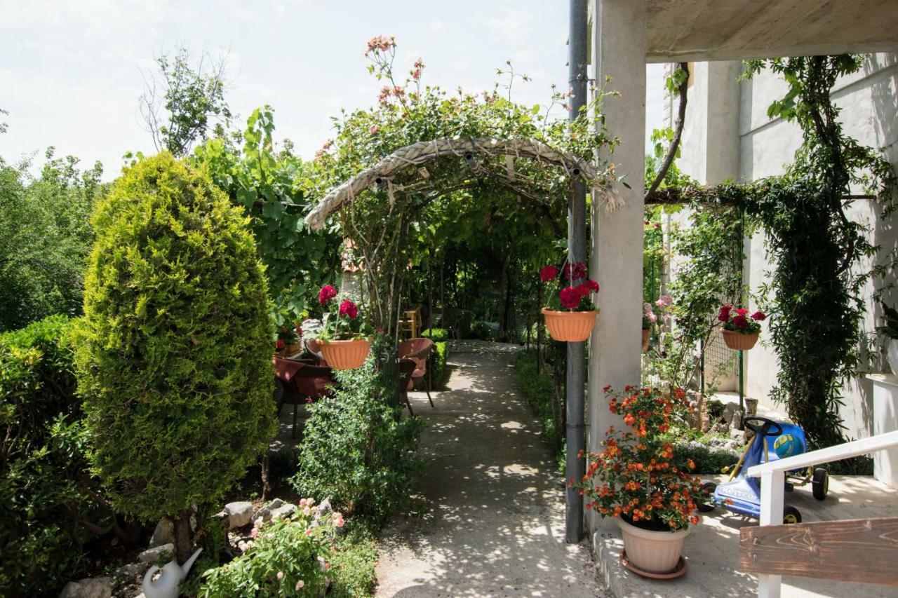 Apartments Frkovic Ledenice Exterior photo